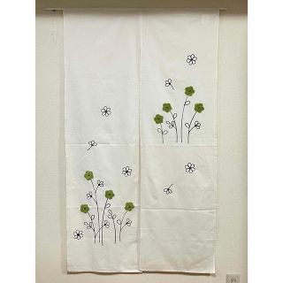 刺繍のれん　モコモコブーケ　85x150cm グリーン(のれん)