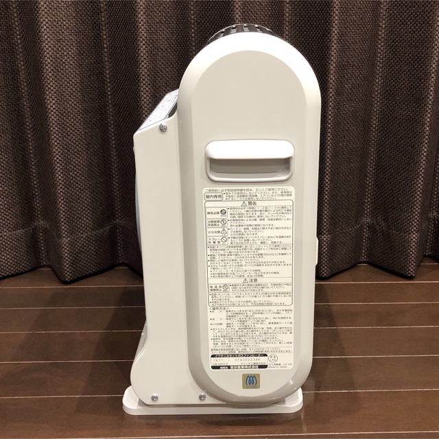 Iwatani(イワタニ)のイワタニ カセットガスファンヒーター 風暖 収納カバー付き　CB-GFH-2 スポーツ/アウトドアのアウトドア(ストーブ/コンロ)の商品写真