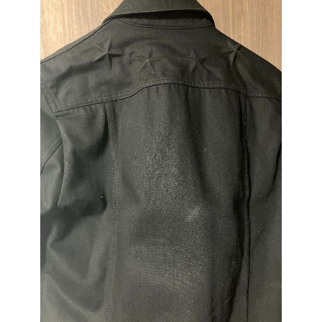GIVENCHY(ジバンシィ)の【GIVENCHY】ジバンシィ　スターエンボス（星の型押し）Gジャン黒　44 メンズのジャケット/アウター(Gジャン/デニムジャケット)の商品写真