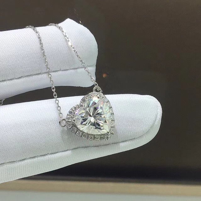 newカラー】2.0ct ハートモアサナイト ネックレス k18 | kensysgas.com