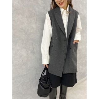 IENA - ♡新品タグ付き IENA ファーコクーンジレ グレー の通販 by ...