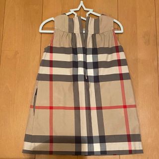 バーバリー(BURBERRY)のBurberry 4y 104センチ　ワンピース(ワンピース)