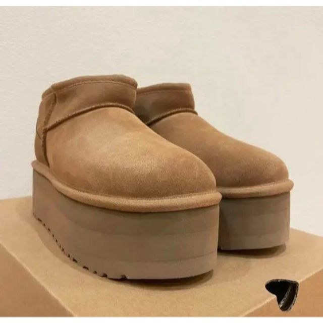 UGG アグ厚底 クラシック ウルトラミニ プラットフォーム クリアランス
