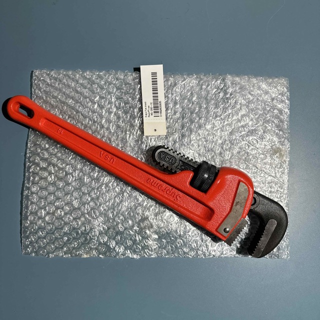 Supreme(シュプリーム)のSupreme Pipe Wrench スポーツ/アウトドアの自転車(工具/メンテナンス)の商品写真