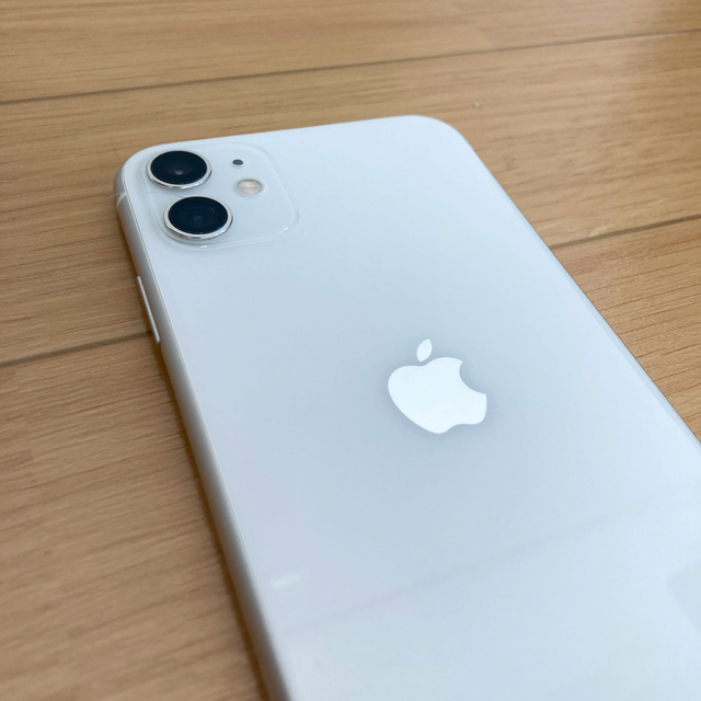 iPhone11 128GB ホワイト simフリー 安価 ワタナベ www.toyotec.com