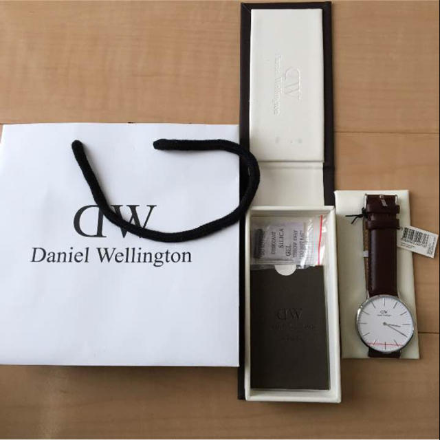 Daniel Wellington(ダニエルウェリントン)のDanielWellington 新品未使用 レディースのファッション小物(腕時計)の商品写真