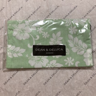 ディーンアンドデルーカ(DEAN & DELUCA)のDEAN&DELUCA HAWAII限定 リング付きマスクケース 黄緑色 新品(ポーチ)