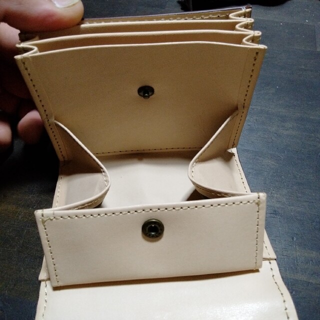 m+(エムピウ)のエムピウ  ミッレフォッリエ メンズのファッション小物(折り財布)の商品写真