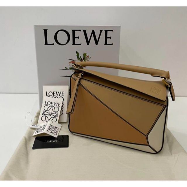 LOEWE - ✨正規品＆極美品‼️✨ロエベ　2WAY ショルダーバッグ