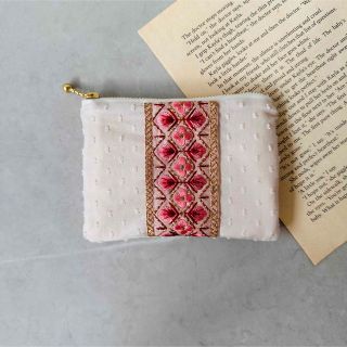 インド刺繍　ポーチ　ハンドメイド　A2(ポーチ)