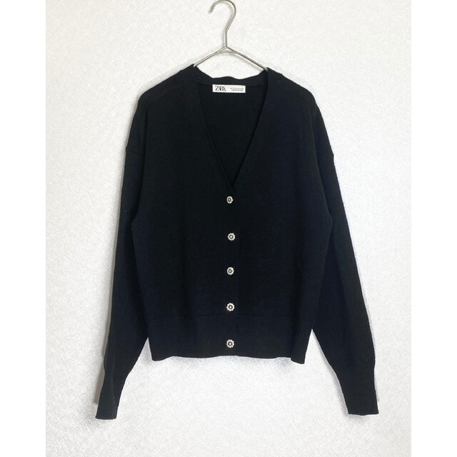 ZARA(ザラ)のw150 ZARA ザラ ビジュー ニットカーディガン ブラック M レディースのトップス(カーディガン)の商品写真