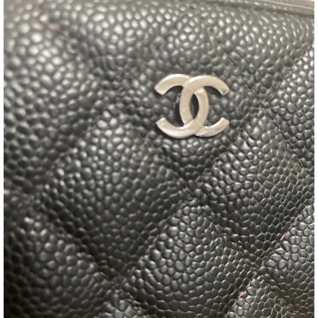 CHANEL(シャネル)のCHANEL マトラッセ キャビアスキン ラウンドジッパーウォレット レディースのファッション小物(財布)の商品写真