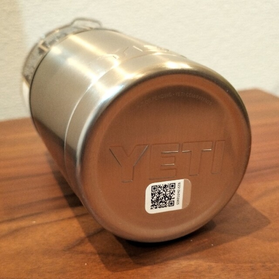 YETI Rambler 20oz   イエティ　ランブラー スポーツ/アウトドアのスポーツ/アウトドア その他(その他)の商品写真