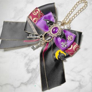 チャーム(スタッズ)の通販 21点(ハンドメイド) | お得な新品・中古 ... *展示品!②ブラウンレザー パイソン柄とスタッズの網込みループタッセル*