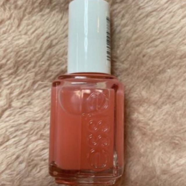 Essie(エッシー)のessie エッシー　545 ピンクグロブサービス コスメ/美容のネイル(マニキュア)の商品写真