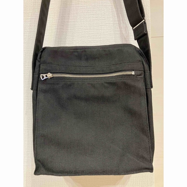 PORTER(ポーター)の【ジヨン⭐︎様専用】PORTER SMOKY ブラック　美品 メンズのバッグ(ショルダーバッグ)の商品写真