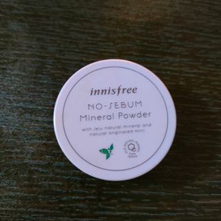 イニスフリー(Innisfree)のイニスフリーミネラル パウダー(フェイスパウダー)