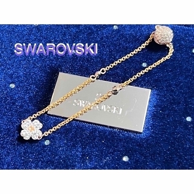 SWAROVSKI(スワロフスキー)のSWAROVSKI　スワロフスキー　プチフラワーブレスレットリバーシブル レディースのアクセサリー(ブレスレット/バングル)の商品写真