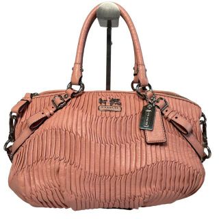 コーチ(COACH)の美品! coach コーチ マディソンギャザー　2way ハンドバッグ　ピンク(ハンドバッグ)