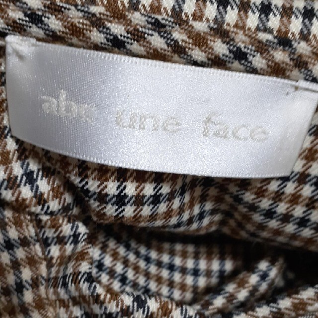 abc une face(アーベーセーアンフェイス)のアーベーセーアンフェイス　チェック柄　フリル　襟付き　ワンピース　量産型　地雷 レディースのワンピース(ひざ丈ワンピース)の商品写真