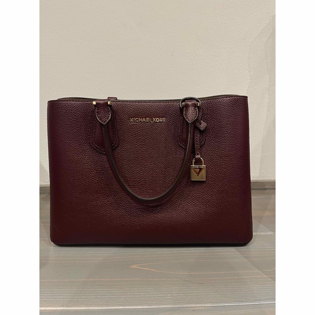 マイケルコースMICHAEL KORS 2Wayバッグ