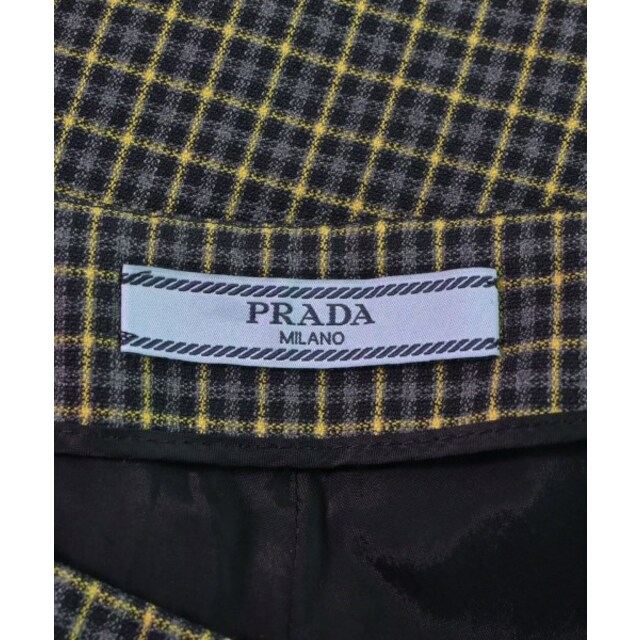 PRADA(プラダ)のPRADA プラダ パンツ（その他） 38(S位) グレーx黄x黒(チェック) 【古着】【中古】 レディースのパンツ(その他)の商品写真