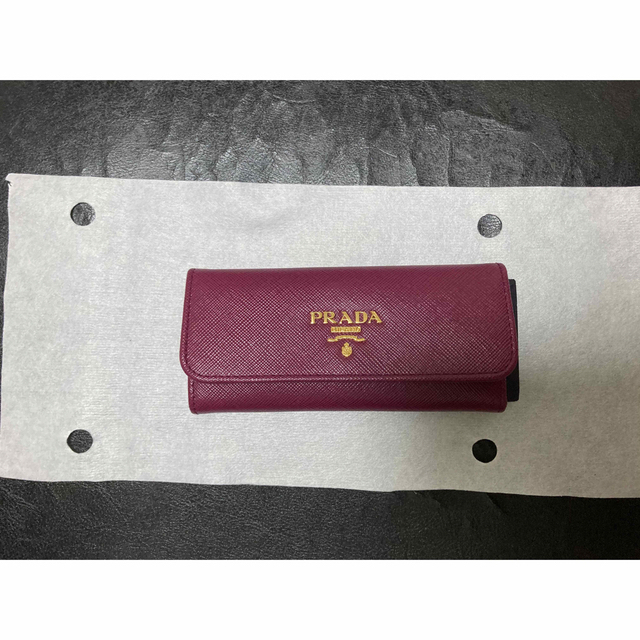 PRADA(プラダ)のイタリア　フィレンツェ購入　プラダ　キーケース レディースのファッション小物(キーケース)の商品写真