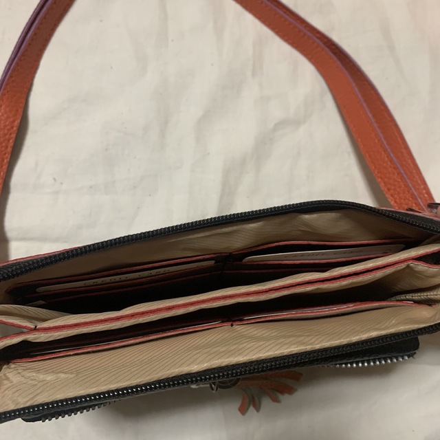 レザー風　お財布ショルダーバッグ　ミニバッグ レディースのバッグ(ショルダーバッグ)の商品写真