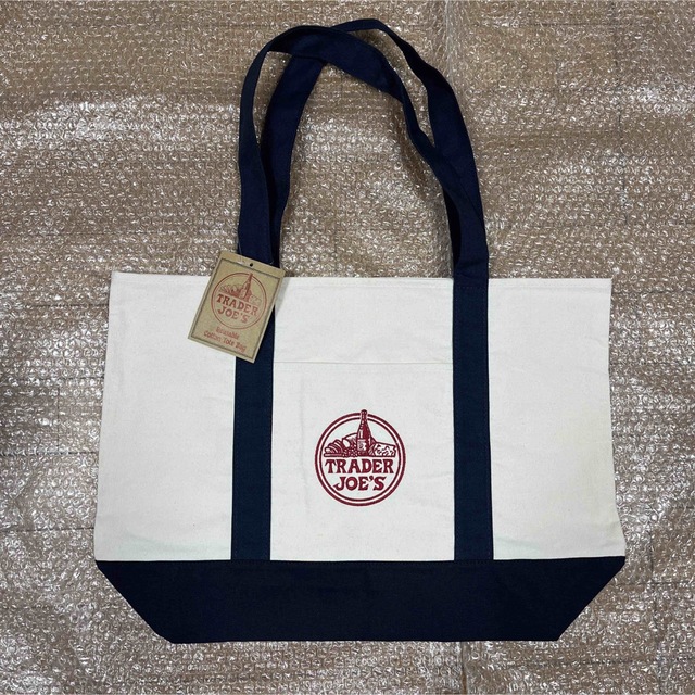 TRADER JORS ロゴ刺繍キャンパスエコバッグ　新品未使用タグ付 レディースのバッグ(トートバッグ)の商品写真