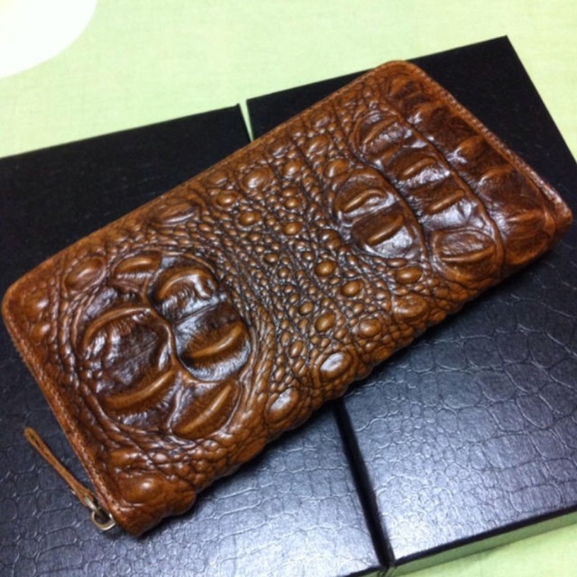 プレゼントに最適❤︎メンズ 長財布 オシャレ収納ケース付き♪ | フリマアプリ ラクマ