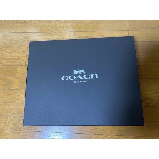COACH(コーチ)の正規品　新品　激レア　サメ　コーチ　トートバッグ　チャーム付き レディースのバッグ(トートバッグ)の商品写真
