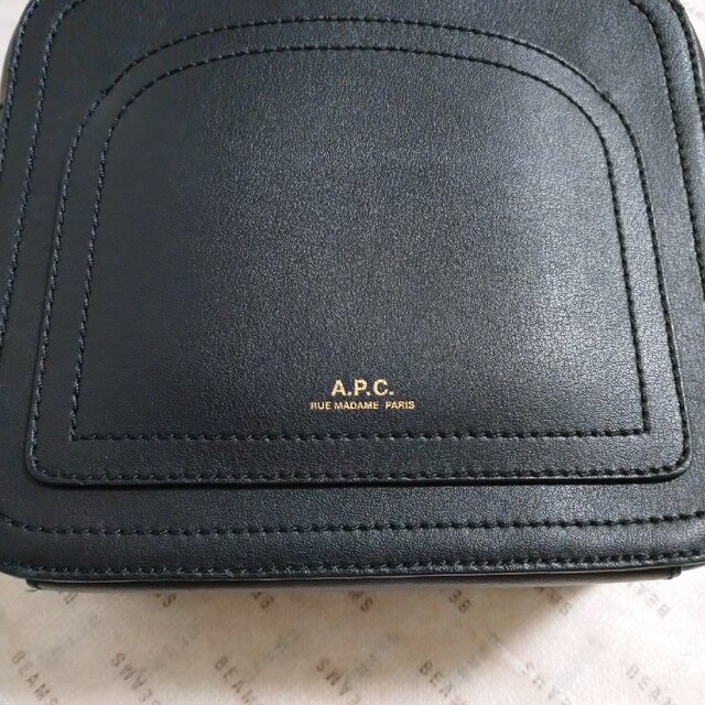A.P.C(アーペーセー)のA.P.C. ショルダーバッグ レディースのバッグ(ショルダーバッグ)の商品写真