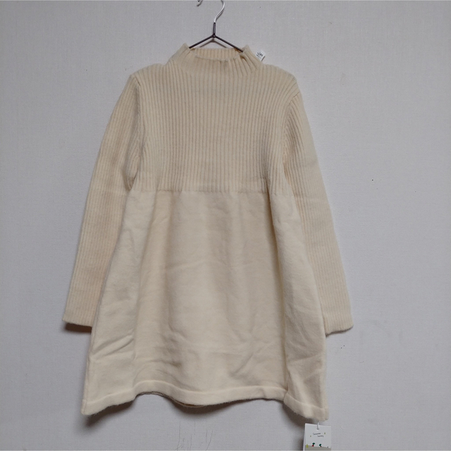 【ラスト1点！SALE！】ハイネック ニットワンピース ホワイト キッズ/ベビー/マタニティのキッズ服女の子用(90cm~)(ワンピース)の商品写真