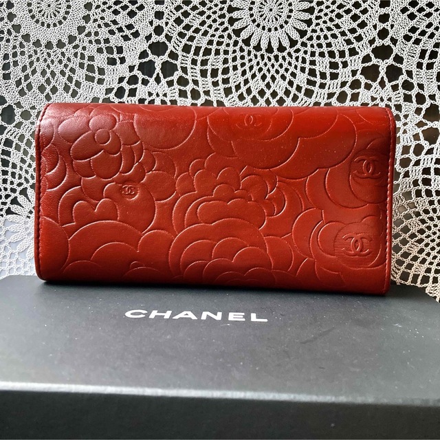 CHANEL(シャネル)の専用 シャネル 長財布 カメリア ラムスキン レッド フラップ レディースのファッション小物(財布)の商品写真