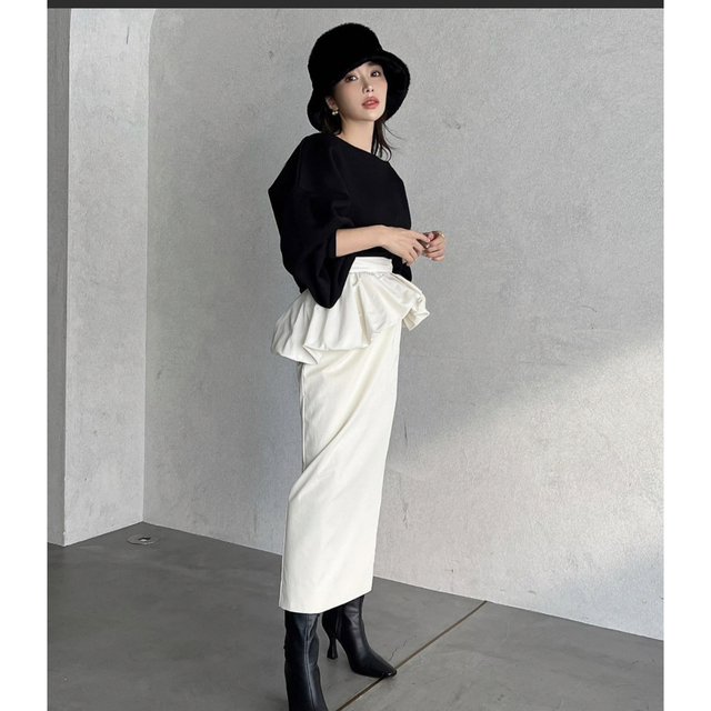 eimy istoire(エイミーイストワール)のエイミー バルーンフリルペプラムスカート ロングスカート ホワイト タイト 白 レディースのスカート(ロングスカート)の商品写真
