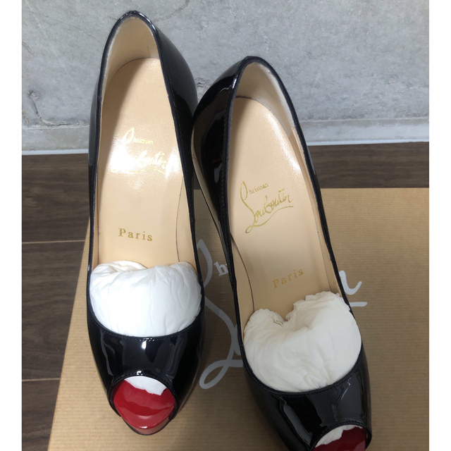 Christian Louboutin(クリスチャンルブタン)のクリスチャンルブタン　未使用　パンプス レディースの靴/シューズ(ハイヒール/パンプス)の商品写真