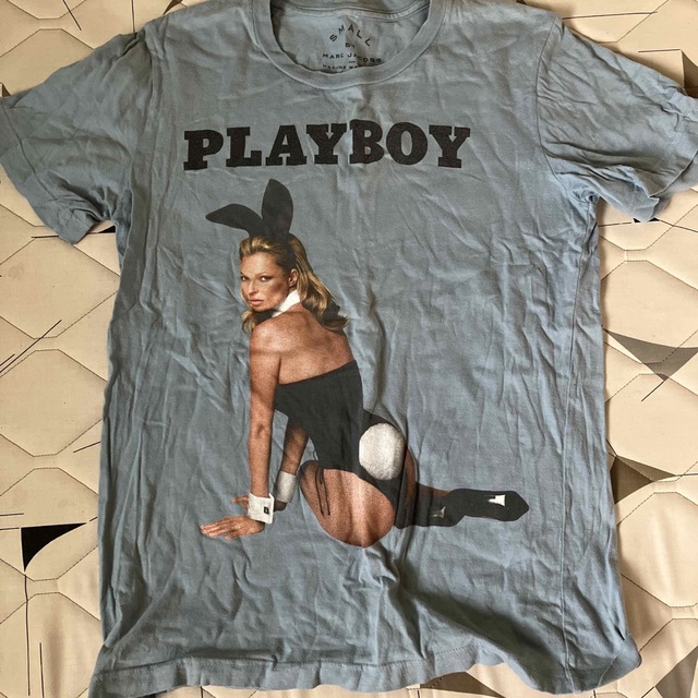 MARC JACOBS(マークジェイコブス)のMARC JACOBS PLAYBOY ケイトモス Tシャツ Sサイズ メンズのトップス(Tシャツ/カットソー(半袖/袖なし))の商品写真