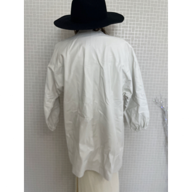 ZARA(ザラ)の2023③③ZARA レザーコート sizeM レディースのジャケット/アウター(スプリングコート)の商品写真