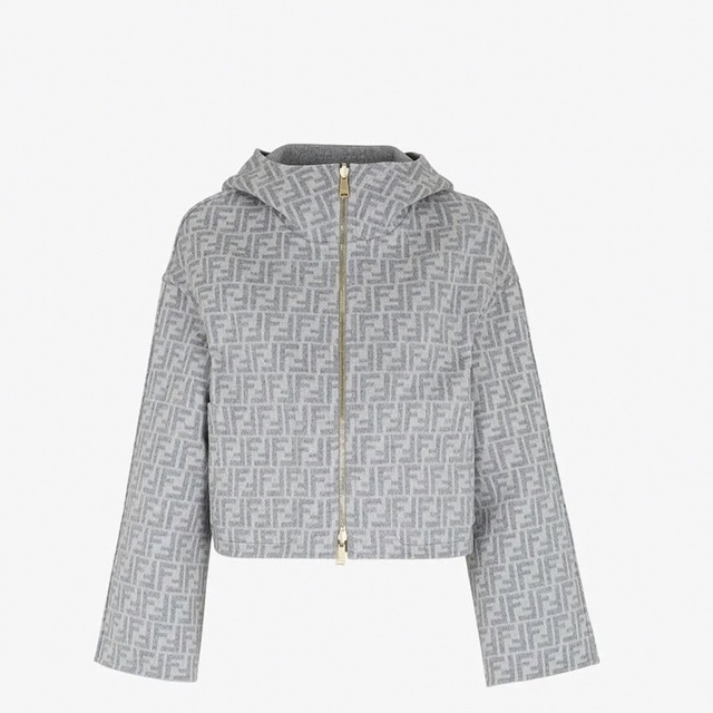 FENDI - FENDI ショートコートの通販 by すずあみ's shop FENDI - FENDI ショートコートの通販 by すずあみ's shop