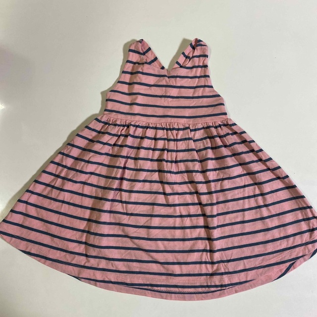 babyGAP(ベビーギャップ)のbaby GAP ワンピース 90センチ キッズ/ベビー/マタニティのキッズ服女の子用(90cm~)(ワンピース)の商品写真