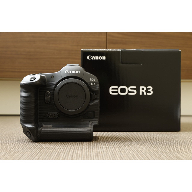 【3％オフ中・特典付】新品 CANON  EOS R3 未使用