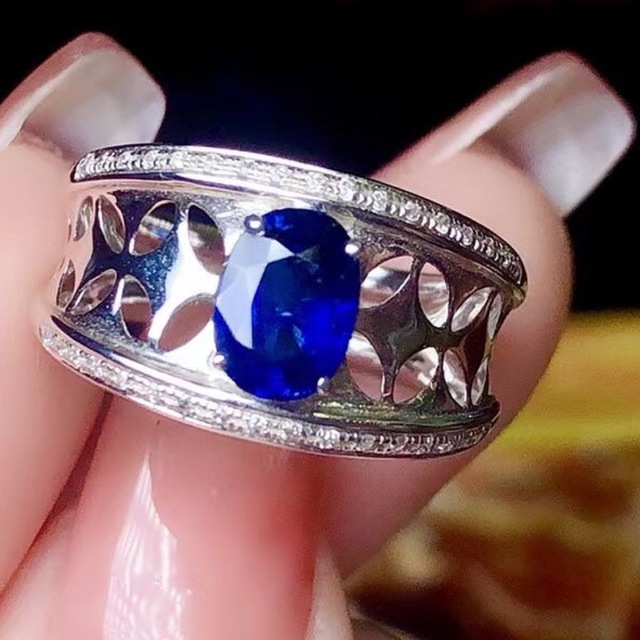 都内で 天然 ブルーサファイア ダイヤ リング1.01ct k18 ¥ リング(指輪