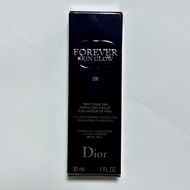 新品  Dior ディオールスキン フォーエヴァー フルイド グロウ　0N