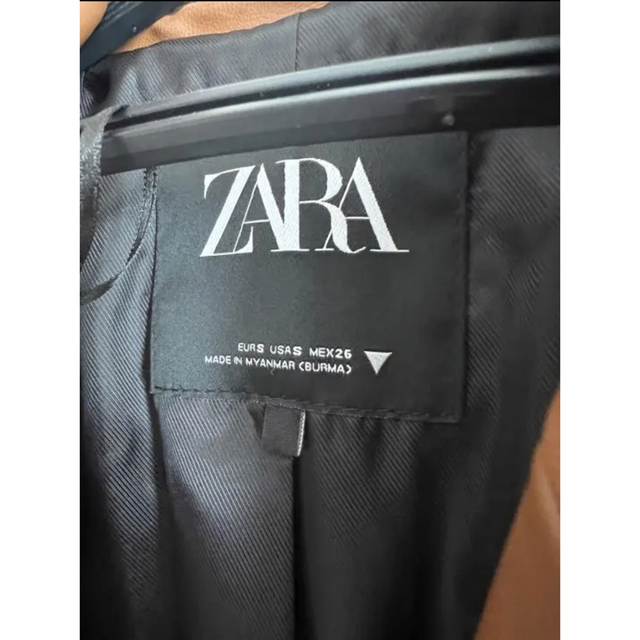 ZARA(ザラ)のZARA テーラードジャケット　レザー レディースのジャケット/アウター(テーラードジャケット)の商品写真