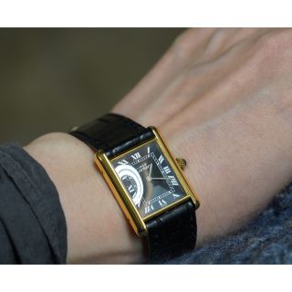 カルティエ(Cartier)の希少 最終値下 カルティエ タンク マスト LM 黒文字盤 ゴールドヴェルメイユ(レザーベルト)