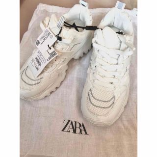 ザラ(ZARA)のきのり様　専用ページ(スニーカー)