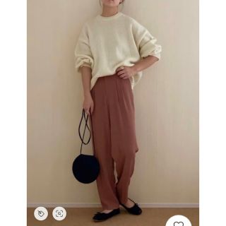 ユニクロ(UNIQLO)の真由美様専用★美品★レディースUNIQLO ドレープテーパードアンクルパンツS(その他)