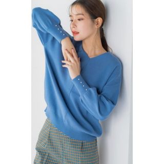 ビッキー(VICKY)の☆R様専用☆ビッキー☆新作・新品☆袖パールニット☆サイズ・2☆(ニット/セーター)