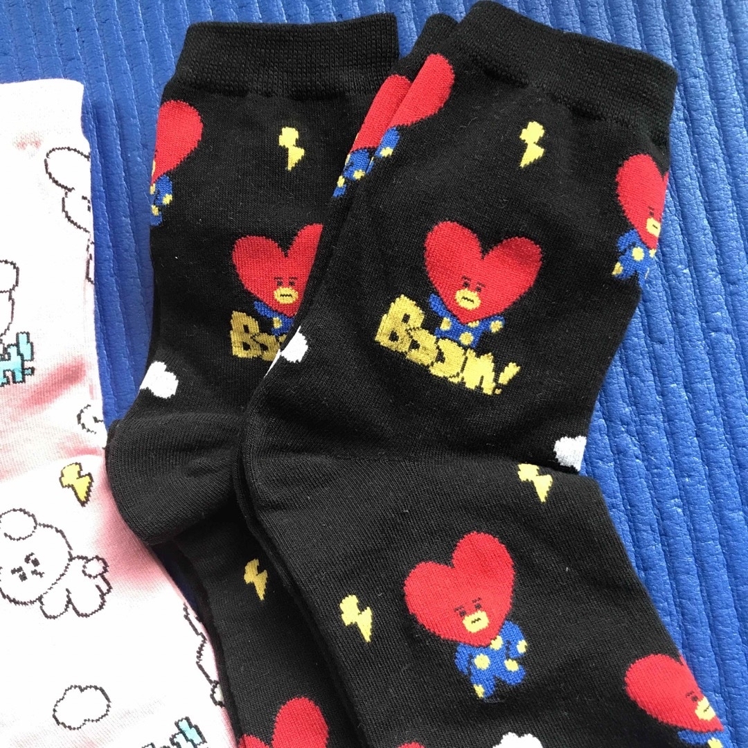 防弾少年団(BTS)(ボウダンショウネンダン)のBTS  BT21  TATA エンタメ/ホビーのCD(K-POP/アジア)の商品写真