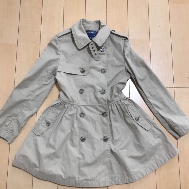 Ralph Lauren(ラルフローレン)のRALPHLAUREN ラルフローレン　トレンチコート　ベージュ　130 キッズ/ベビー/マタニティのキッズ服女の子用(90cm~)(コート)の商品写真